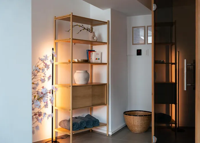 Appartement Wellness Retreat For 2 With Private Sauna & Whirlpool - Free Parking, Quiet Center By Hero Homes