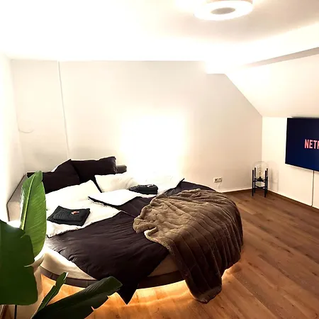 Apartamento Private Wellness Mit Whirlpool & Free Parking Graz