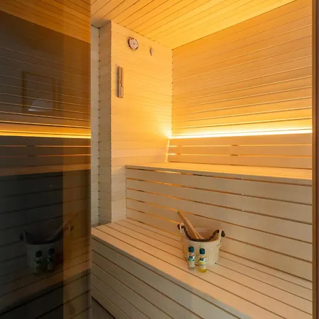 Wellness Altstadt - Sauna, Whirlpool & Free Parking By Hero Homes * Štýrský Hradec