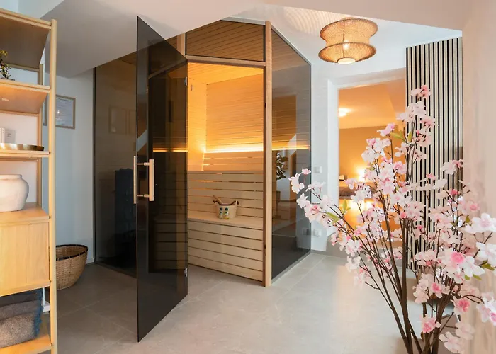 公寓 Wellness Retreat For 2 With Private Sauna & Whirlpool - Free Parking, Quiet Center By Hero Homes